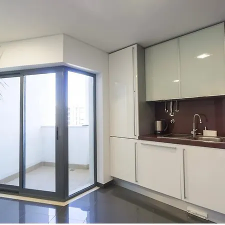 Casa Da Praca De Portugal Сетубал