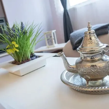 Casa Da Praca De Portugal Сетубал